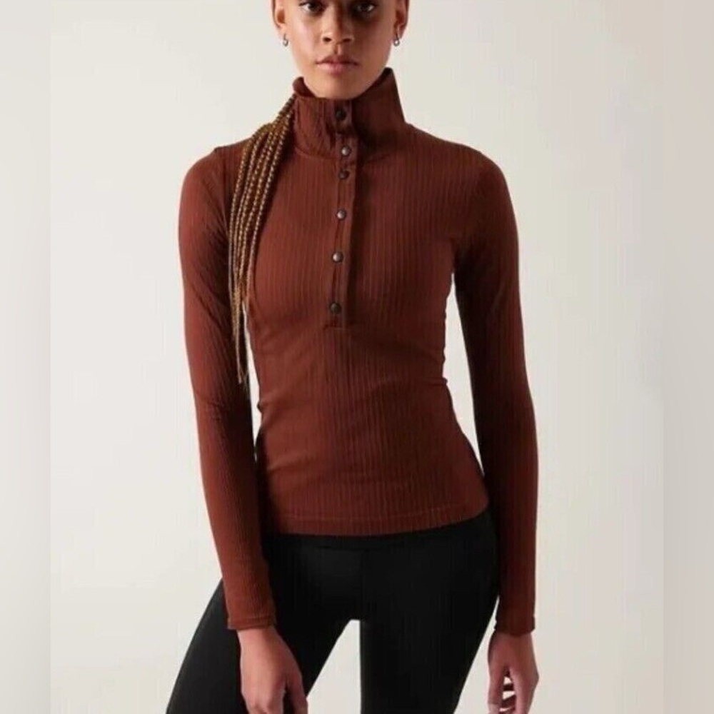 NWT Athleta XS Flurry Seamless‎ Henley  Long sleeve Shirt XS